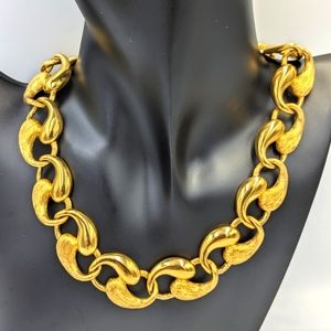 VTG Napier brushed/shiny Gold Tone fancy link chain necklace Savoy collection
